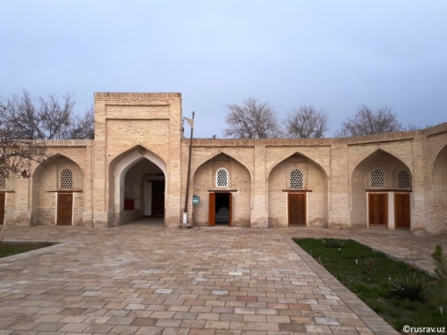 Мечеть-хонакох, медресе, сардоба Хальфа Худойдод 8