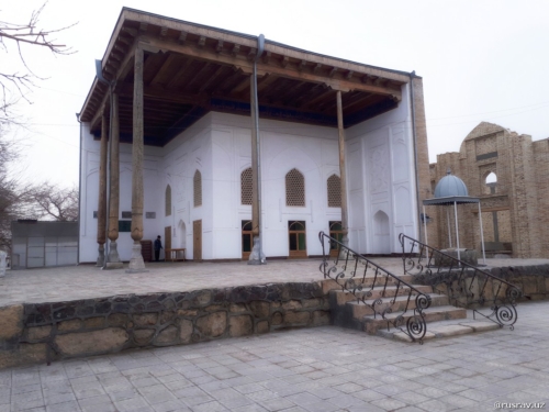 Мечеть Баланд 7