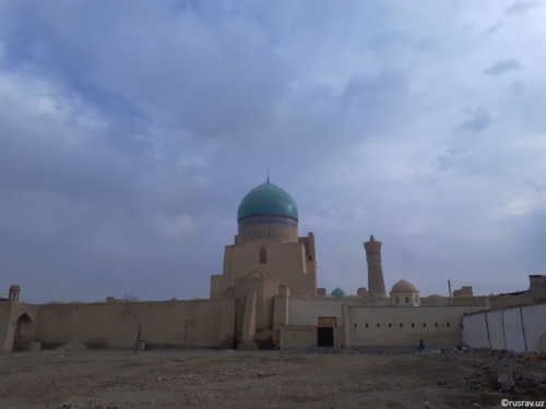 Мечеть Калон 7
